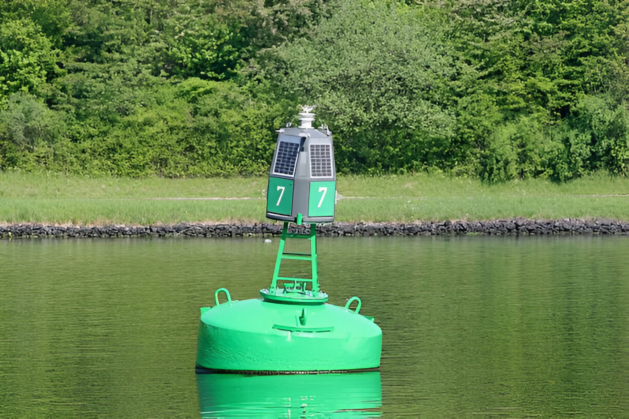 radar pelampung otomatis