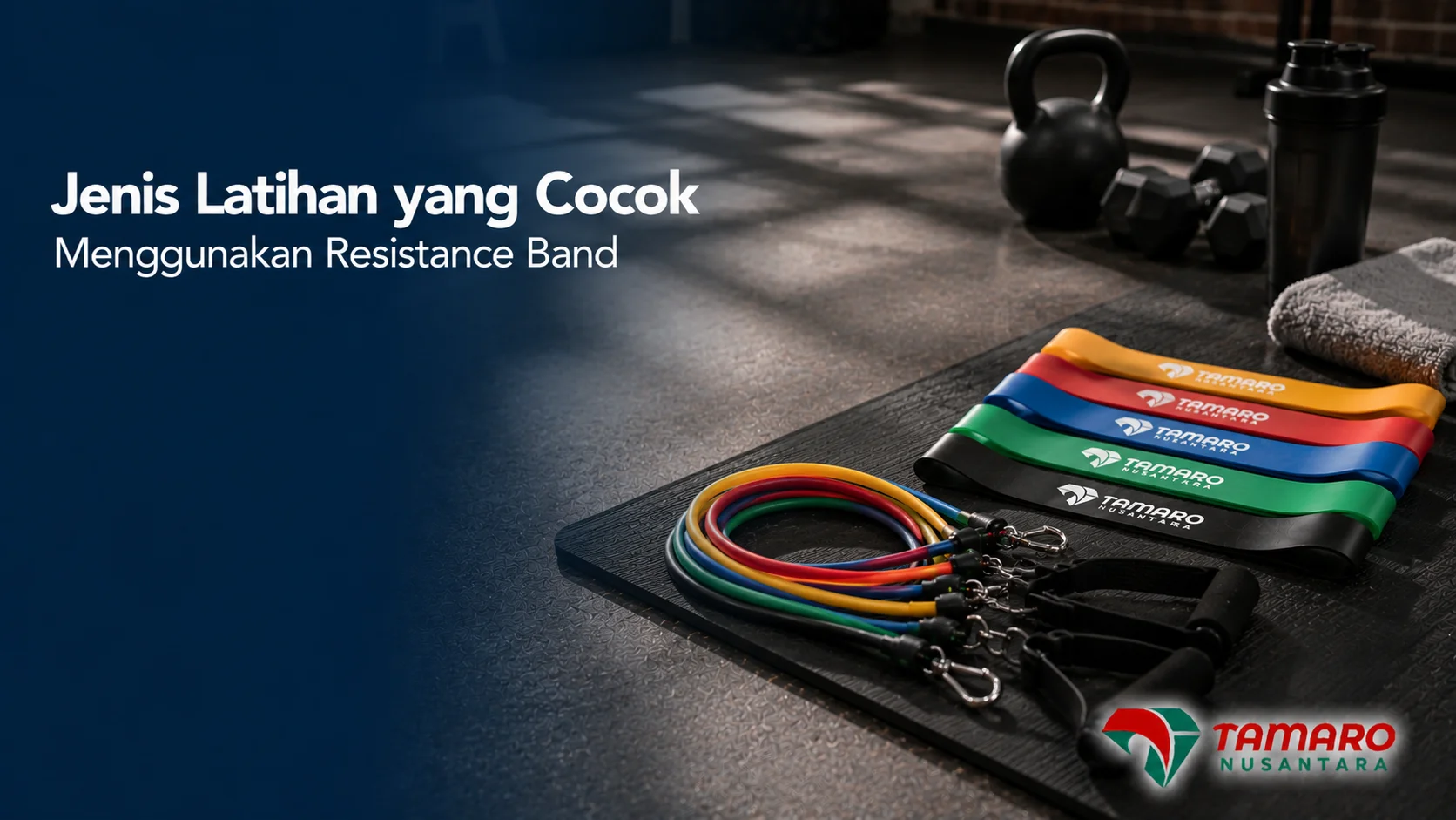 Beragam resistance band dengan tingkat resistensi berbeda tersusun rapi di atas matras latihan, menggambarkan berbagai jenis latihan kebugaran yang dapat dilakukan di rumah maupun di gym.