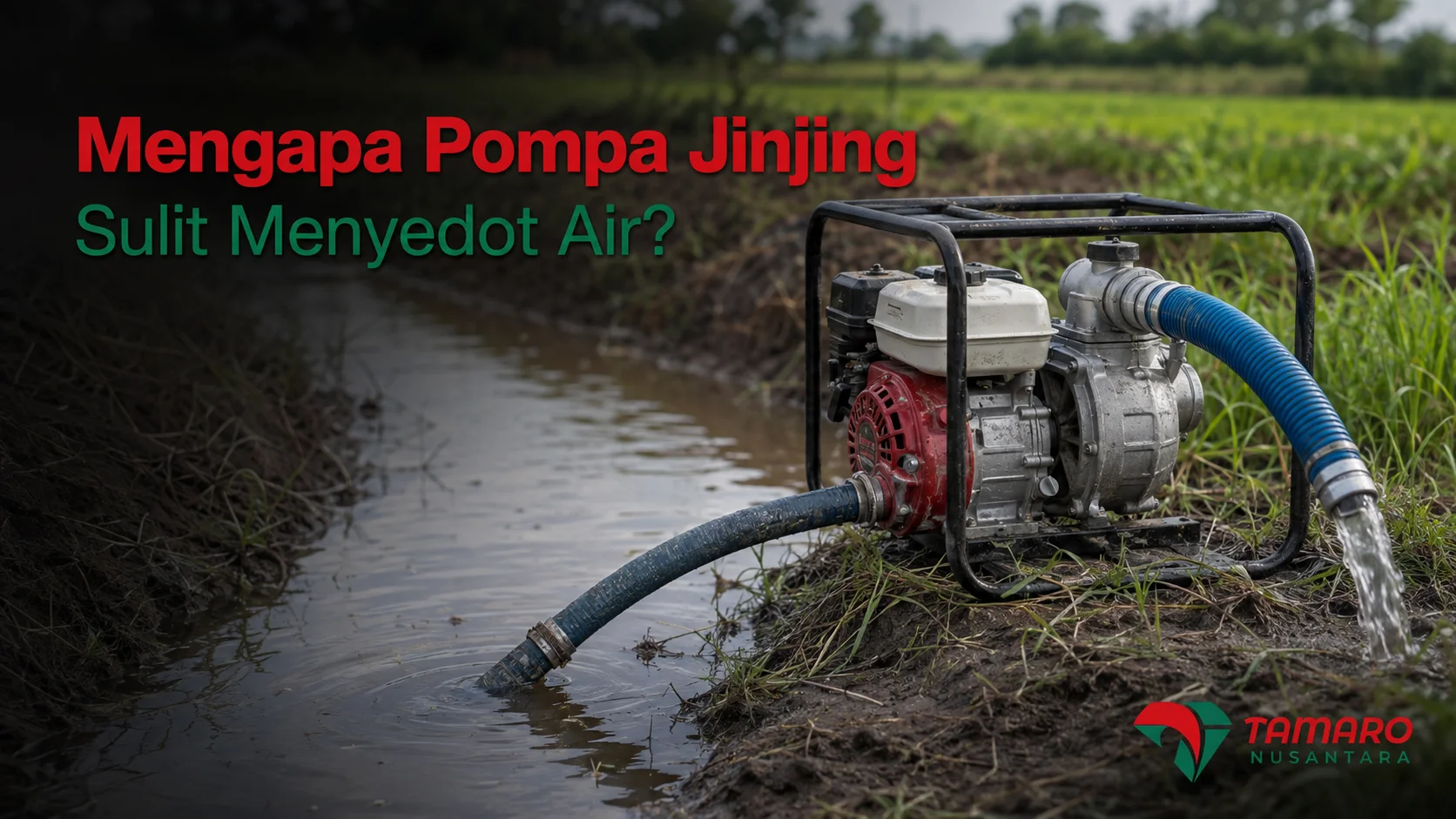 Pompa jinjing yang digunakan untuk menyedot air di saluran lapangan.